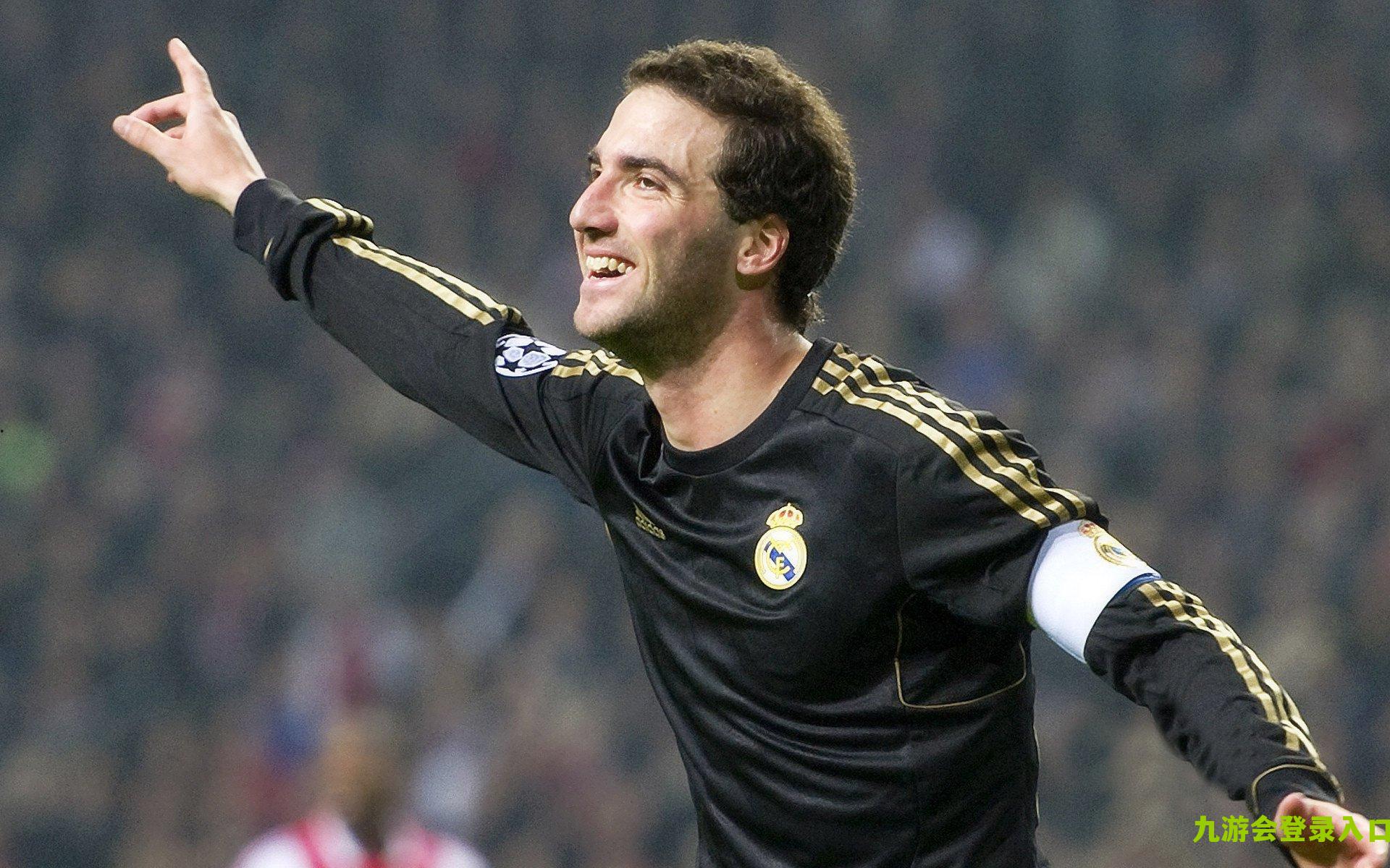 CBA：巴斯、韦伯斯特完成救赎 辽宁广厦各自取胜