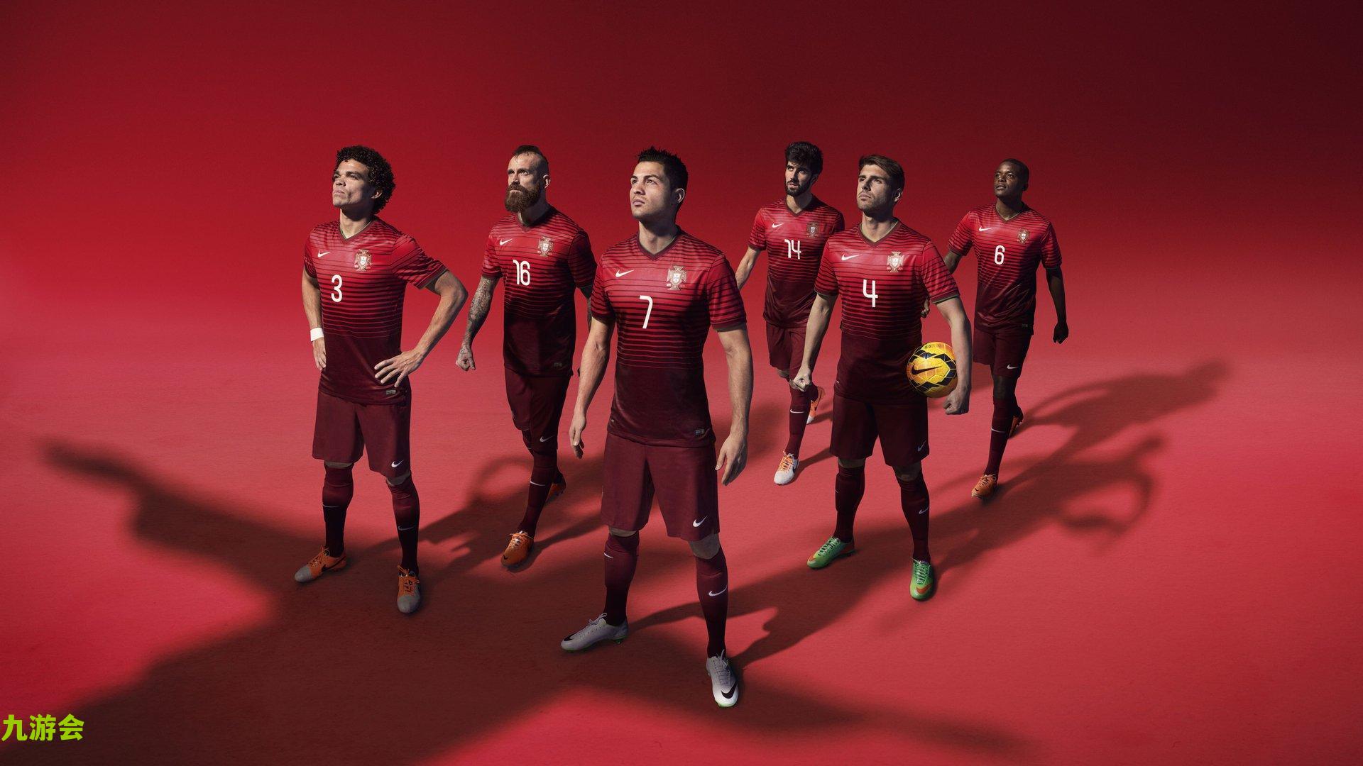 巴西队锋线轮换备战世预赛，拉菲尼亚替补待命，新星利诺有望上演首秀